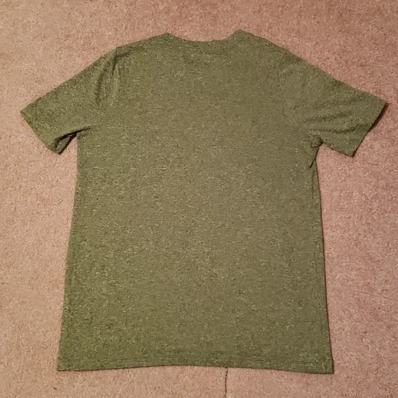 Nike Green Boys Short Sleeve Shirt - Picture 2 of 11